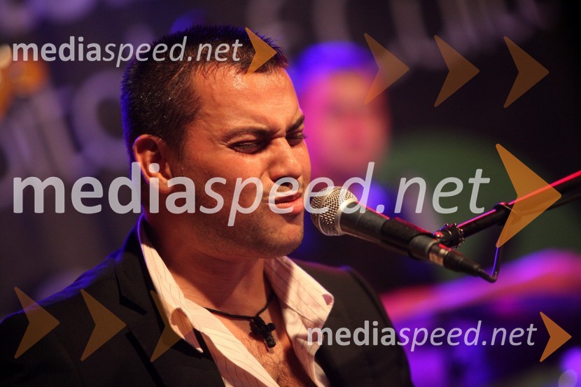 Uroš Perić – Perry, glasbenikMaribor 2012 – EPK, Uroš Perić z gosti, koncert