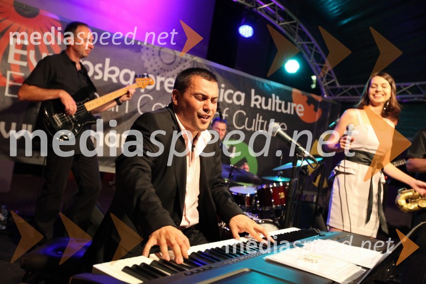 Uroš Perić – Perry, glasbenikMaribor 2012 – EPK, Uroš Perić z gosti, koncert