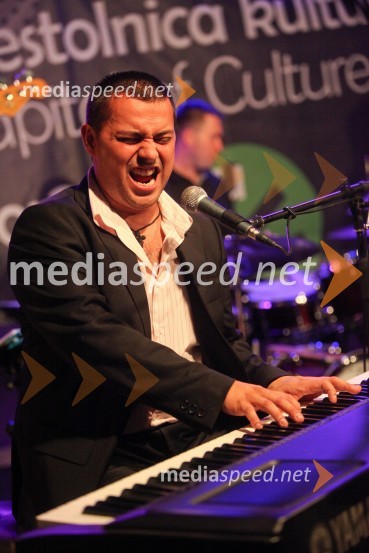 Uroš Perić – Perry, glasbenikMaribor 2012 – EPK, Uroš Perić z gosti, koncert