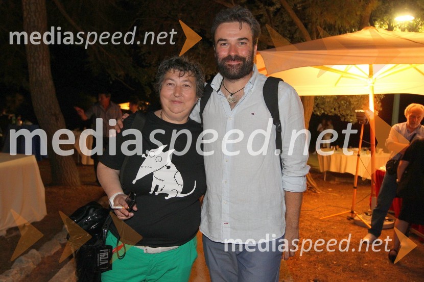 Dragica Petrovič, režiserka in producentka ter Ozren Grabarić, igralecOdisej, premiera mednarodne gledališke koprodukcije na Brionih