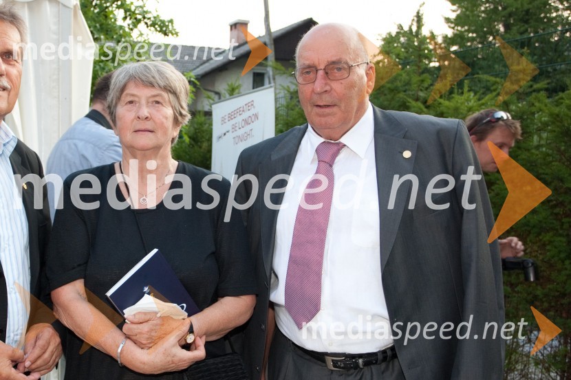 Katja in soprog Ivo Daneu, nekdanji košarkašSprejem britanskega veleposlanika ob otvoritvi Olimpijskih iger v Londonu