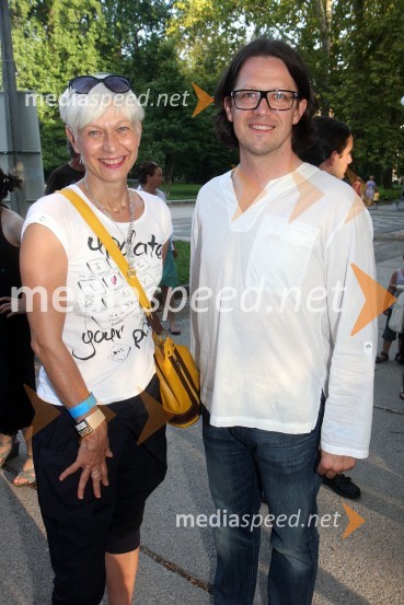 Barbara Drnač, novinarka, Boštjan Kljun, EPKBetween us, premiera predstave