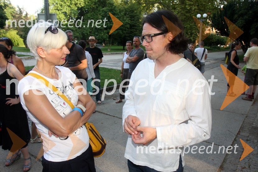 Barbara Drnač, novinarka, Boštjan Kljun, EPKBetween us, premiera predstave