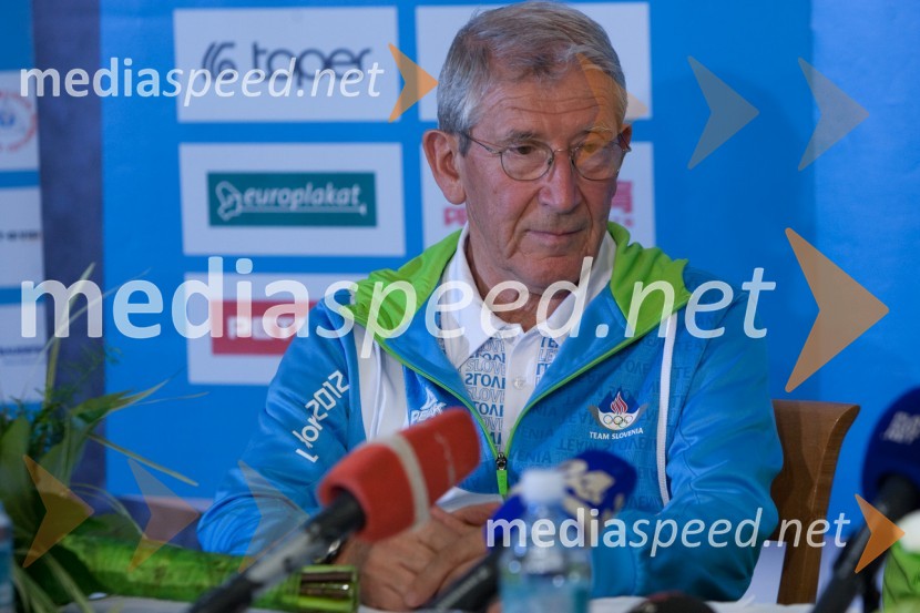 Lojze Mikolič, trener Rajmonda DebevcaRajmond Debevec, prihod bronastega olimpijca v Slovenijo