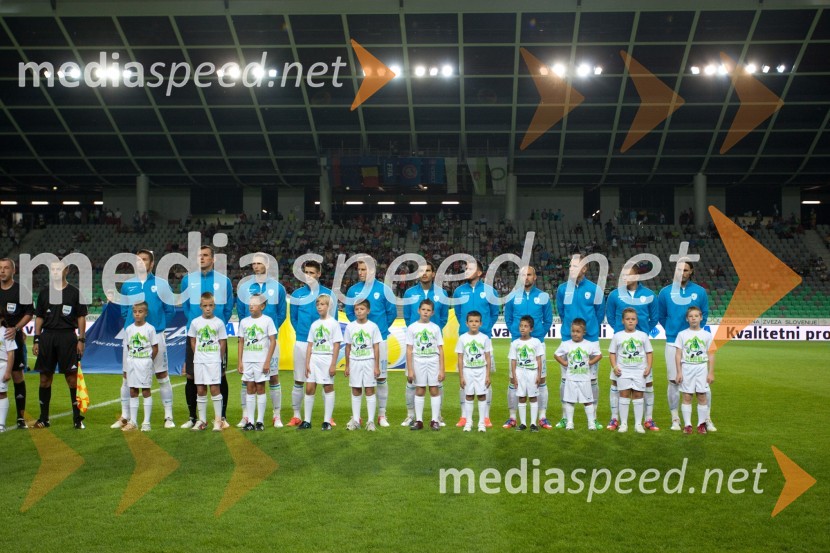 Slovenski nogometašiSlovenija – Romunija, nogometna tekma pred začetkom kvalifikacij za SP 2014