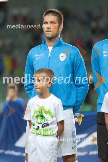 Boštjan Cesar, nogometašSlovenija – Romunija, nogometna tekma pred začetkom kvalifikacij za SP 2014