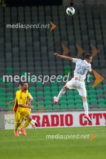 Rat Razvan, nogometaš in Tim Matavž, nogometašSlovenija – Romunija, nogometna tekma pred začetkom kvalifikacij za SP 2014