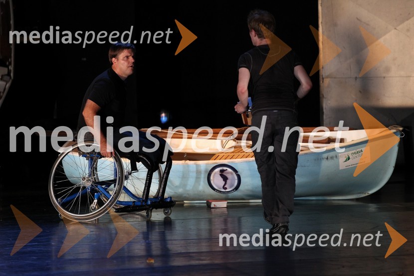 Maribor 2012 – EPK, Guernica Continuum, premiera