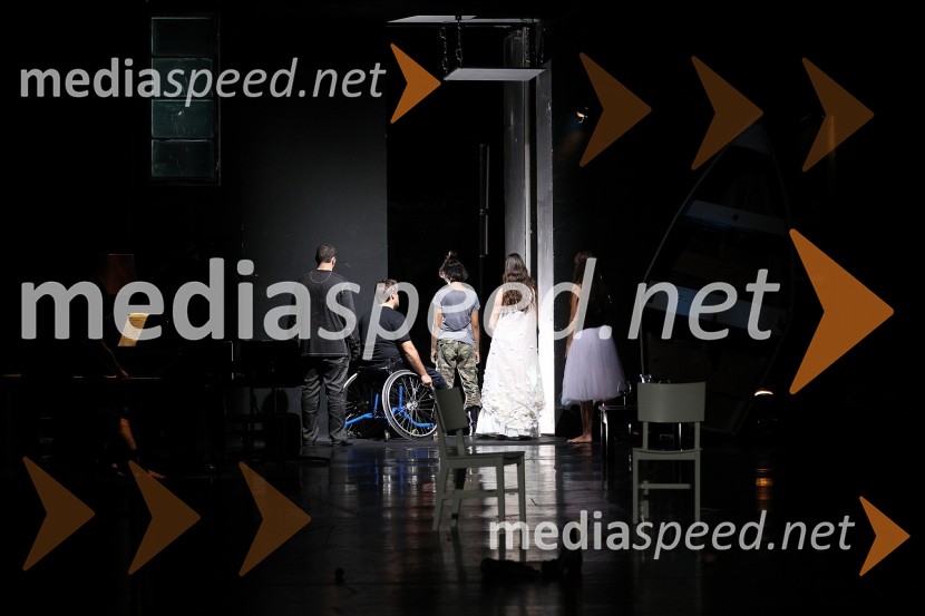 Maribor 2012 – EPK, Guernica Continuum, premiera