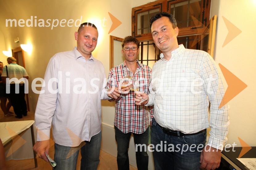 Roman Tadina, hotel Habakuk, Andrej Horvat in Andrej Pust, direktor hotela Habakuk3. Salon Traminec 2012