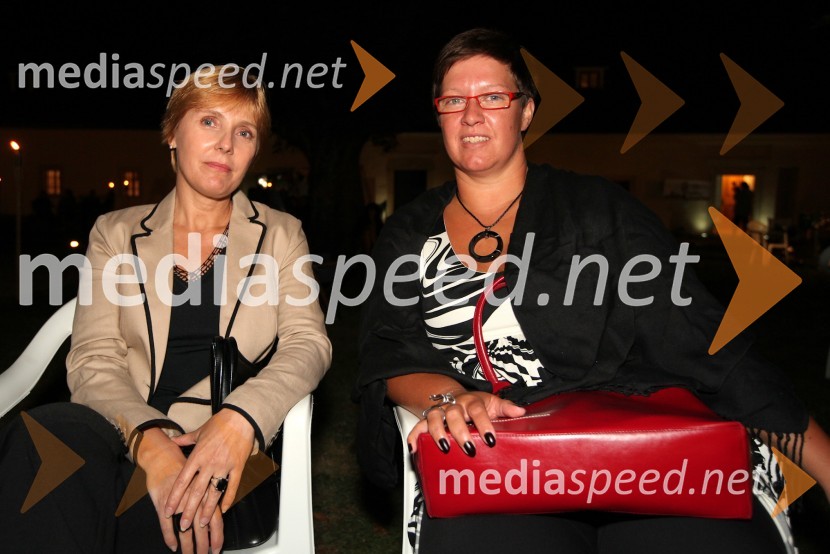 Irena Porekar Kacafura, Pokrajinski muzej Maribor in dr. Aleksandra Berberih Slana, direktorica Muzeja narodne osvoboditve Maribor3. Salon Traminec 2012