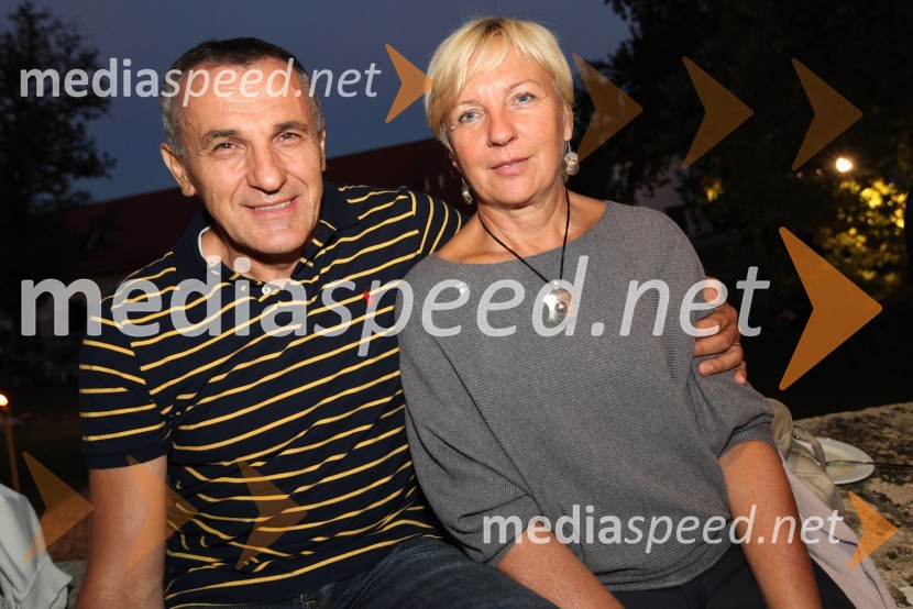 	Branko Kurbus, direktor podjetja Arcont d.d. in soproga Breda
3. Salon Traminec 2012