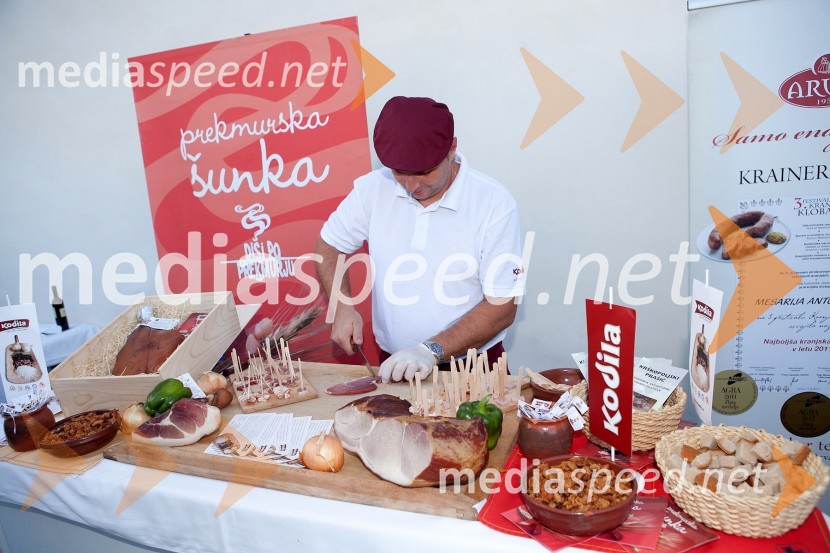 Hrana, ki so jo pripravili v Šunkarni Kodila3. Salon Traminec 2012