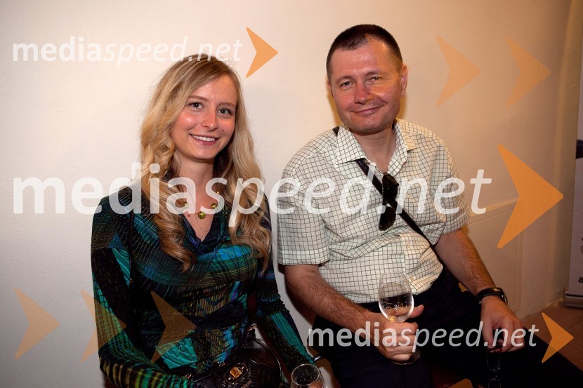 Ana Marinič in oče mag. Igor Marinič, namestnik direktorja Pošte Slovenije3. Salon Traminec 2012
