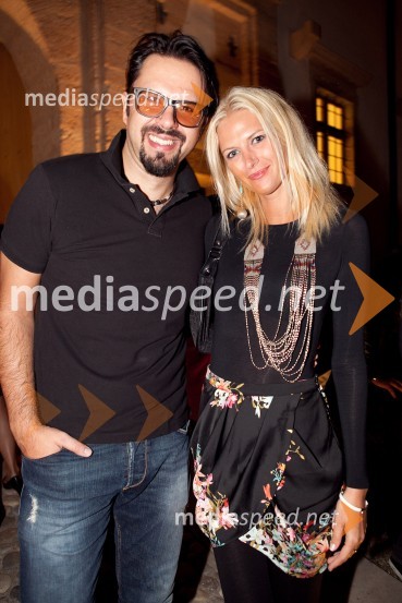 Petar Grašo, hrvaški pevec in Jona Bale3. Salon Traminec 2012