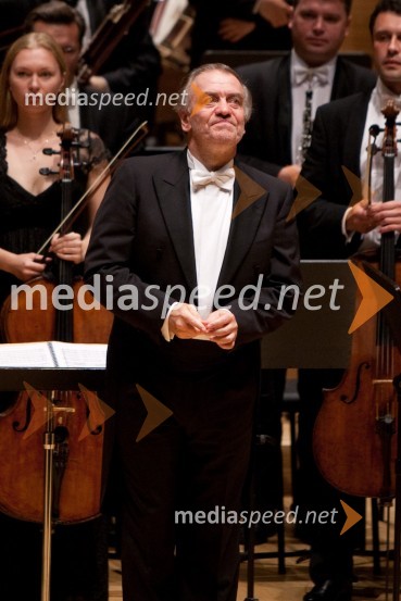 Valerij Gergijev, dirigentFestival Ljubljana 2012: Orkester Mariinskega gledališča iz Sankt Peterburga, koncert