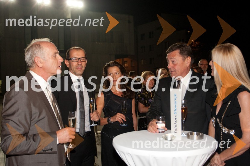 Jože Mermal, predsednik uprave BTC, Dean Mikolič, soproga Betka Šuhel Mikolič, BPR, Zoran Jankovič, župan Mestne občine Ljubljana in soproga MijaFestival Ljubljana 2012: Orkester Mariinskega gledališča iz Sankt Peterburga, koncert