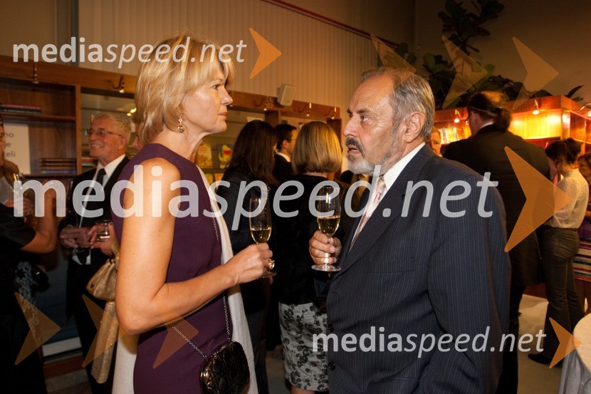 Nevenka Črešnar Pergar, lastnica in direktorica podjetja NP Consulting in dr. Ernest Petrič, predsednik Ustavega sodiščaFestival Ljubljana 2012: Orkester Mariinskega gledališča iz Sankt Peterburga, koncert