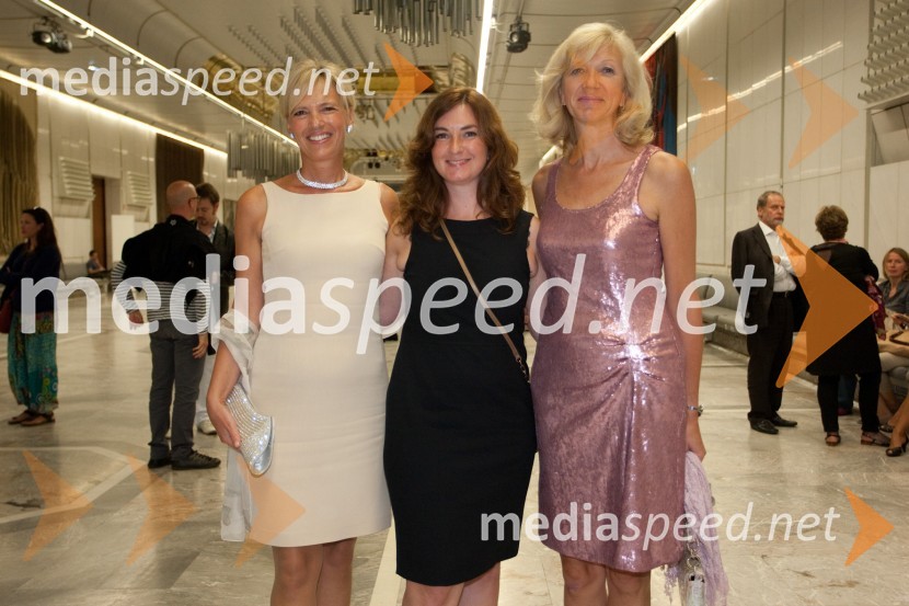Aleša Kandus Benčina, predsednica uprave Medex d.o.o., ... in  Bojana Morelj, direktorica podjetja Prodis d.o.o.Festival Ljubljana 2012: Orkester Mariinskega gledališča iz Sankt Peterburga, koncert