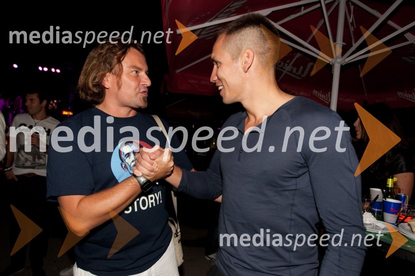 Dominik S. Černjak, član uprave Collegium Mondial Travel in Bojan Ilijanič, mister Universe 201012. Ritem mladosti
