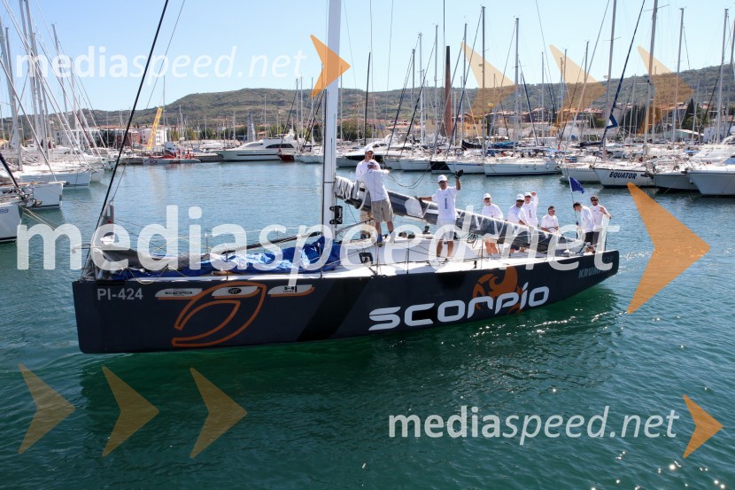Posadka jadrnice Scorpio10. diplomatska regata