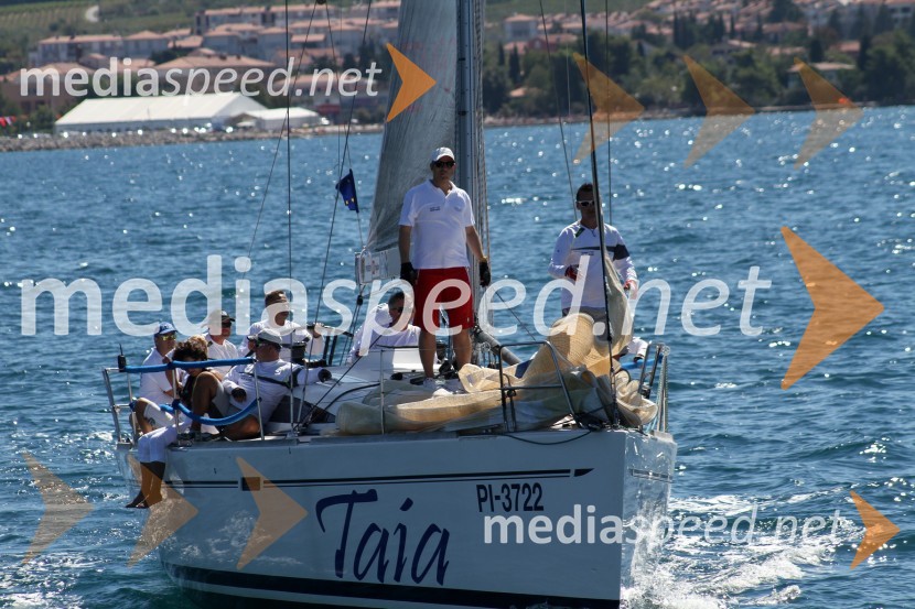 Posadka jadrnice Taja10. diplomatska regata