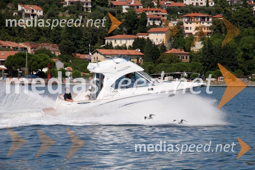 Beneteau Antares 8.8Beneteau Antares 8.8, test