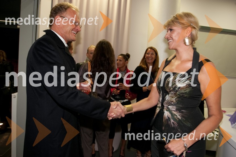 Janez Škrabec, direktor podjetja Riko d.o.o. in dr. Nina Suvorov, lepotna kirurginjaOtvoritev medicinsko estetskega centra Estetike Medartis in nove sezone v Sunny studiu