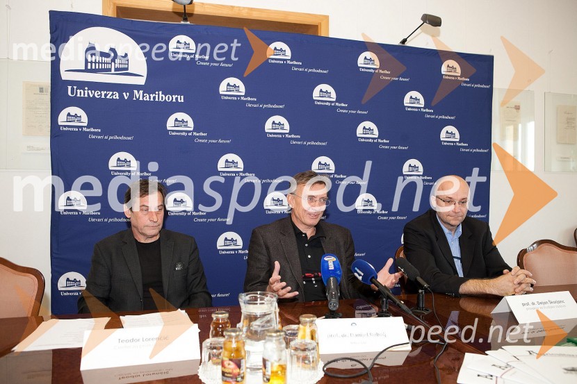 Teodor Lorenčič, predstojnik centra za promocijo UM, prof. dr. Danijel Rebolj, rektor Univerze v Mariboru in prof. dr. Dejan Škorjanc, prorektor za študijsko dejavnost Univerze v MariboruUniverza v Mariboru, novinarska konferenca pred dogodkom Dan Univerze v Mariboru 2012