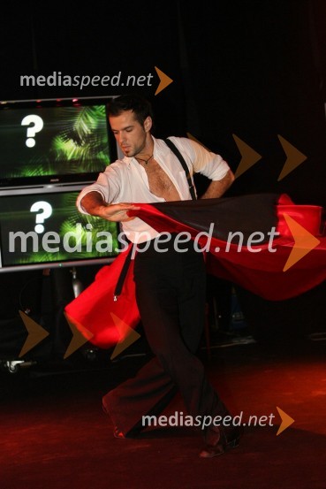 Plesalec skupine Fionas¨s dance company3. obletnica Kongo, hotel & casino