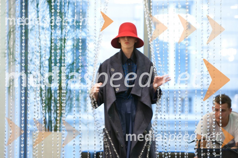 ManekenkaNama, ekskluzivna modna revija slovenskih oblikovalcev, jesen zima 2012