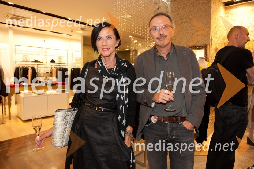 Slavka Pajk, stilistka in spremljevalec Miha BerdajsNama, ekskluzivna modna revija slovenskih oblikovalcev, jesen zima 2012