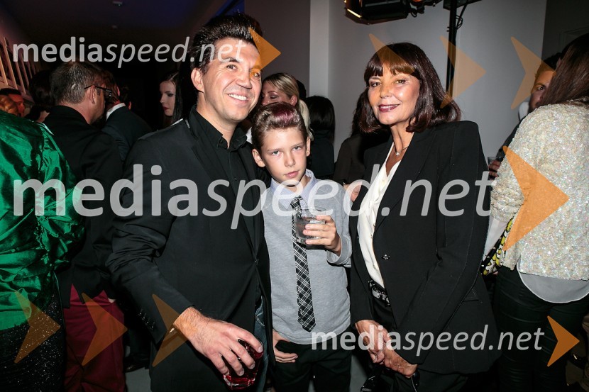 Stevo Pavlovič, frizer in njegov sin, Nina GazibaraPraznovanje 18. letnice in predstavitev prenovljene revije Modne