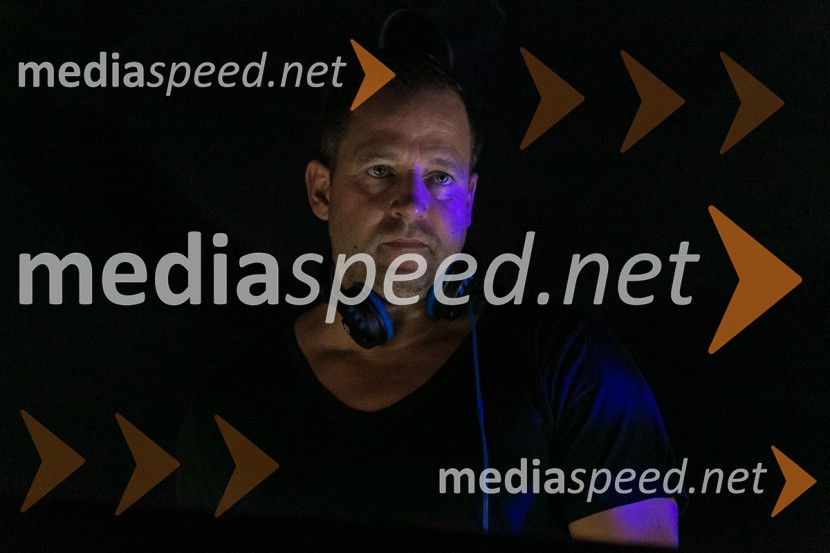 DJ Tom NovyExcessDNite 2