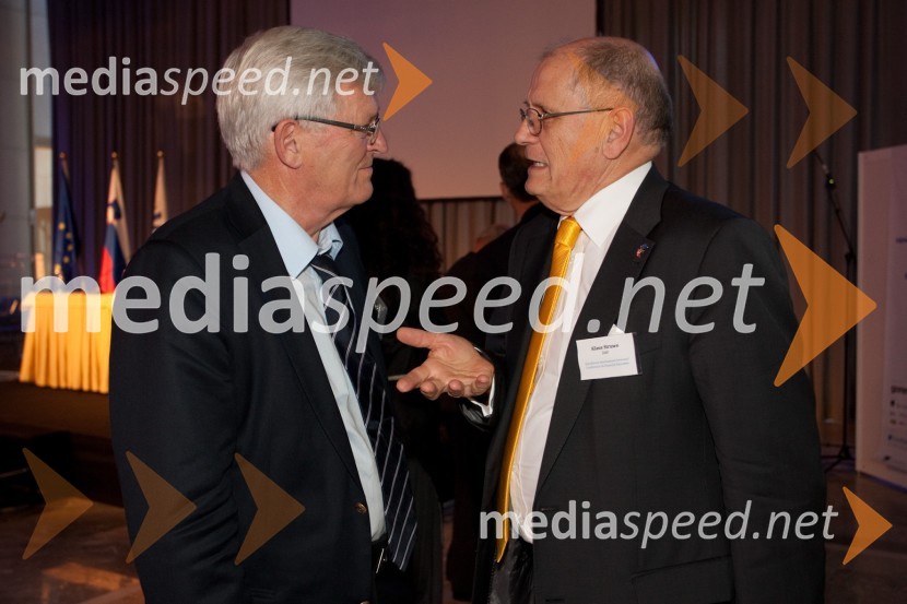 ... in Klaus StruweInvestors week 2012, otvoritev 1. dne konference