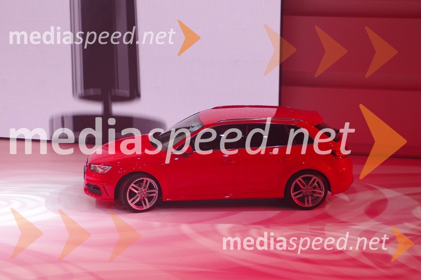 Avtomobilski salon Pariz 2012