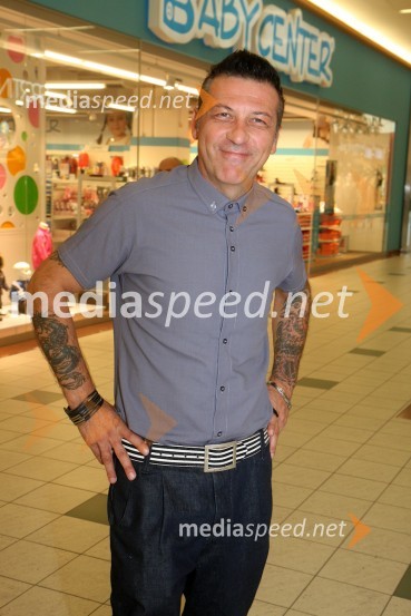 Aleš Uranjek, glasbeni manager in bobnarEuropark, modna revija jesen - zima 2012