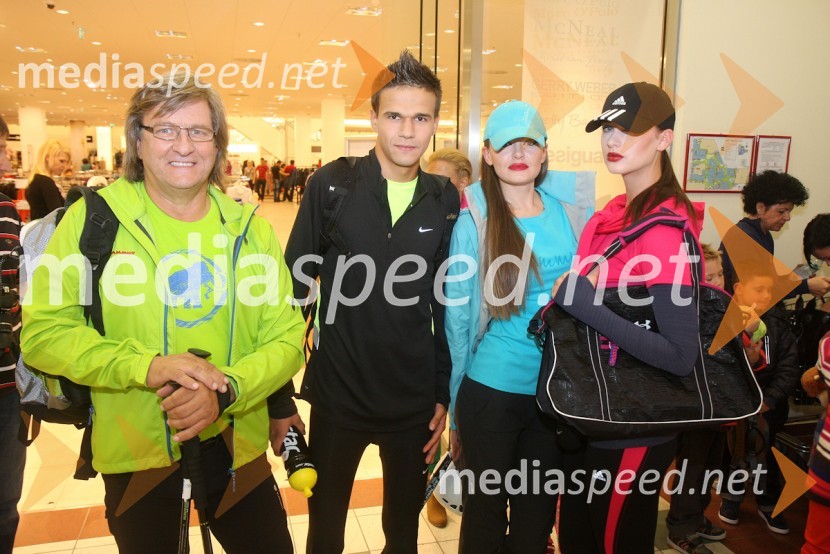 Marjan Vidovič, Europarkov model, Simon Pravdič, Europarkov model, Iryna Osypenko, manekenka, Nika Mihelčič, manekenkaEuropark, modna revija jesen - zima 2012