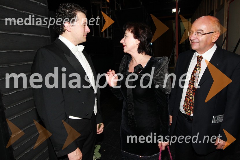 Benjamin Pionnier, dirigent, Polona Vetrih, igralka in Mitja Rotovnik, direktor Cankarjevega domaRigoletto, premiera opere v SNG Maribor