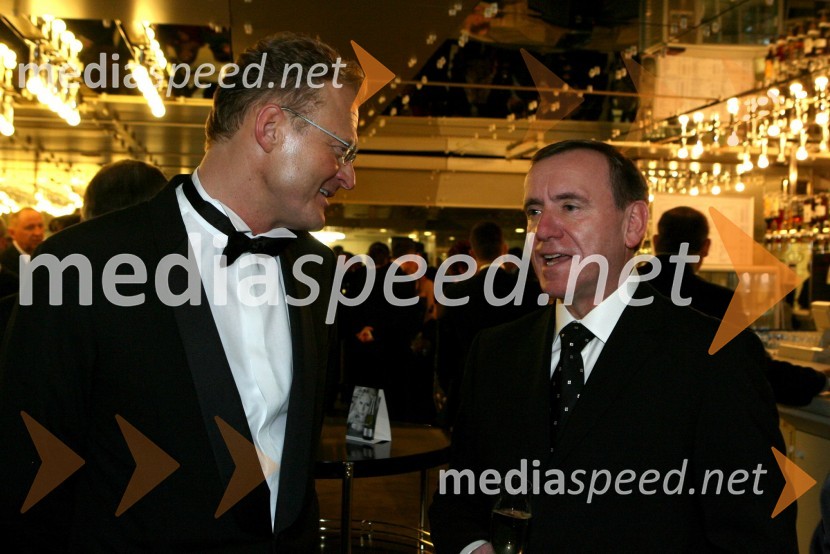 Janez Škrabec, direktor podjetja Riko d.o.o. in Jože Colarič, predsednik uprave Krka Novo mesto - menedžer leta 2006Menedžerski koncert