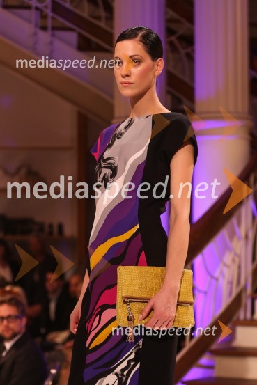 ManekenkaModna revija Escada v Galeriji Emporium