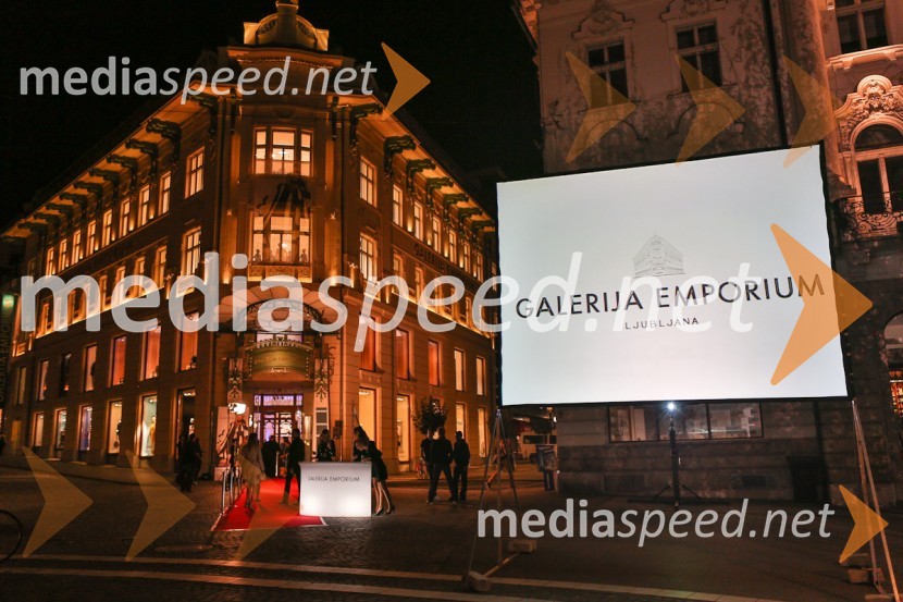 Galerija EmporiumModna revija Escada v Galeriji Emporium