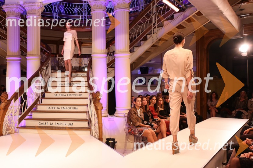 ManekenkeModna revija Escada v Galeriji Emporium