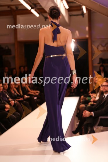 ManekenkaModna revija Escada v Galeriji Emporium