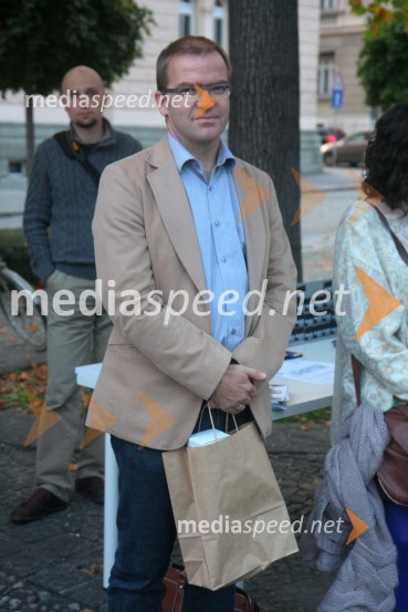 Univerza v Mariboru, Black box - projekt minimalne bivalne enote