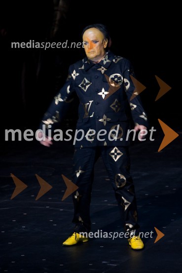 Jože Hrovat, igralecKrojači sveta – Funeral Fashion Show, premiera v SNG Nova Gorica