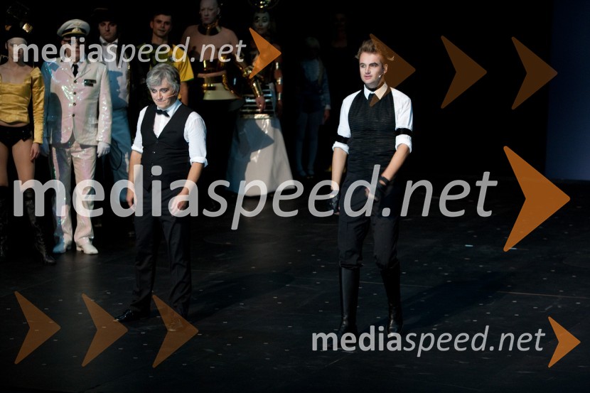 Iztok Mlakar, igralec in Kristijan Guček, igralecKrojači sveta – Funeral Fashion Show, premiera v SNG Nova Gorica