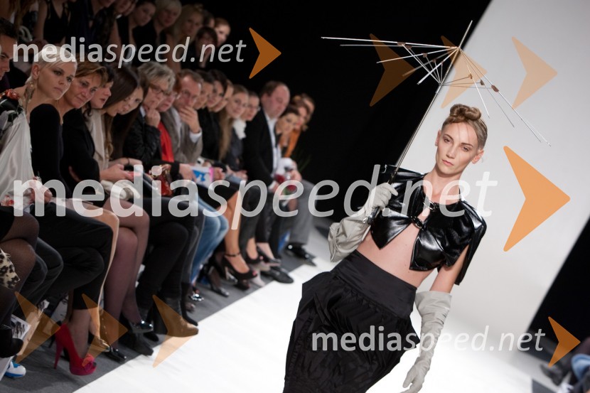 ManekenkaPhilips Fashion Week, 2. dan