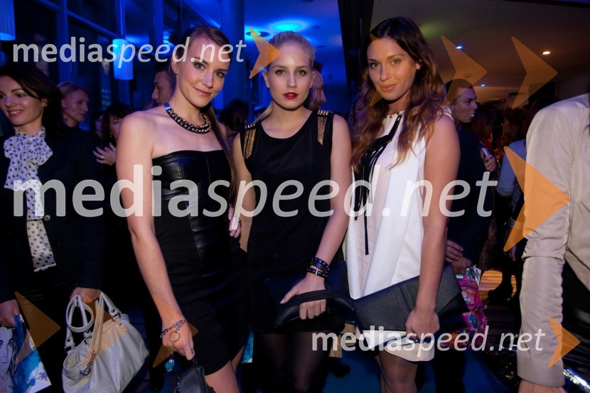 	Živa Viktorija Turk, Miss Športa 2011, Ajda Sitar, Miss Športa 2009 in Lea Perovšek, Miss Športa 2010Philips Fashion Week, 2. dan