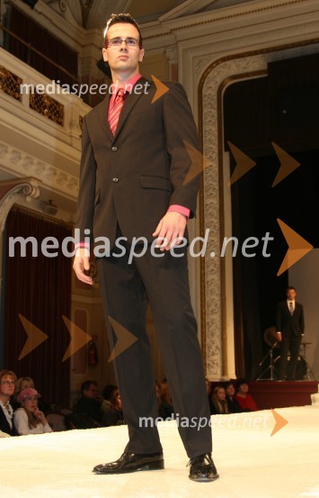 Gašper Grošelj, manekenModna revija Vulcano models Maribor